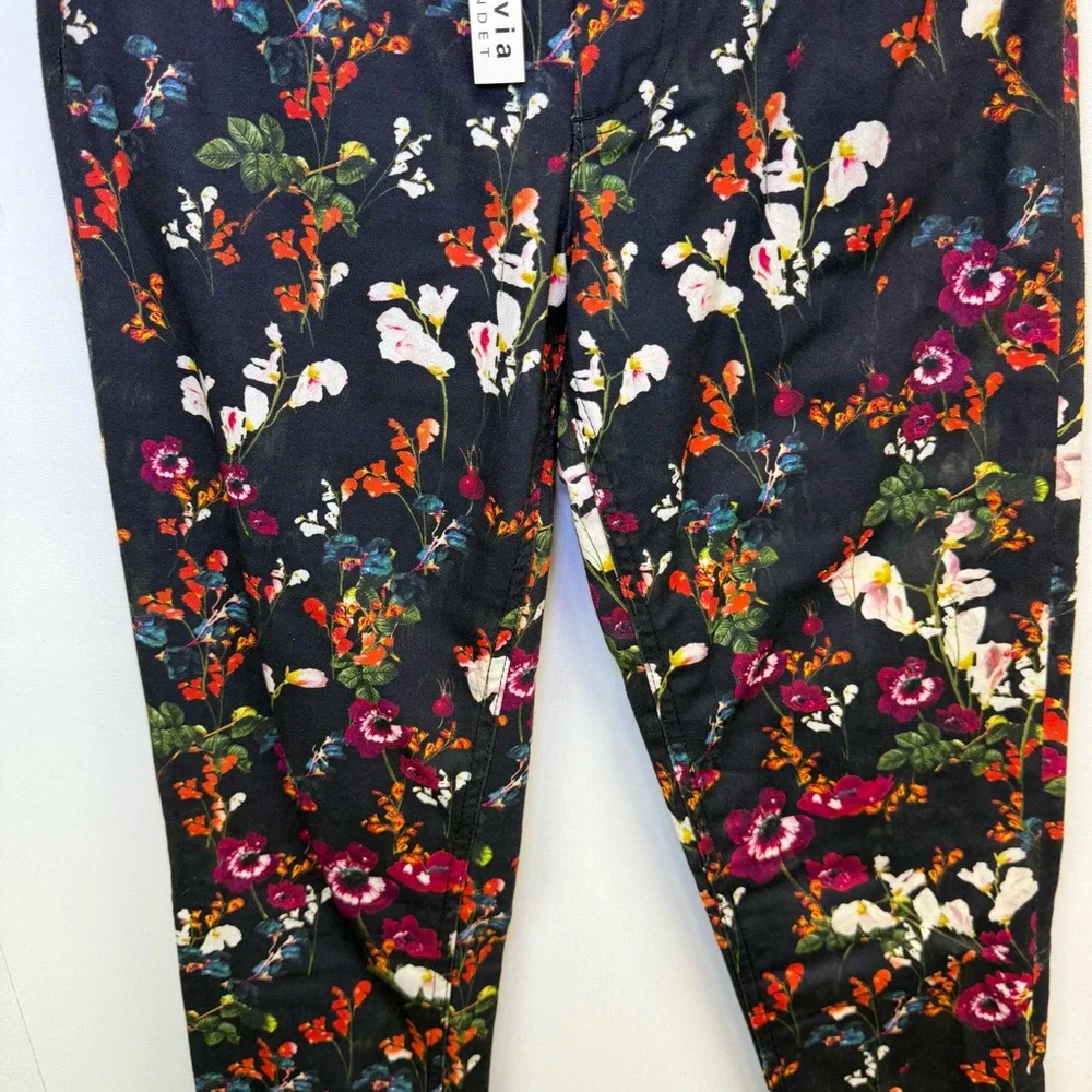 Alice + Olivia new tags